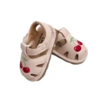 صندل جلو بسته لاکی Lucky Kids طرح گیلاس صورتی