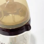 شیشه شیر عسلی ببت Bbet حجم 300 میلی لیتر - تصویر 4