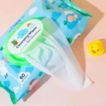 دستمال مرطوب کودک کانواس حاوی عاصره آلوئه ورا بی بی لند BabyLand بسته 60 عددی - تصویر 3